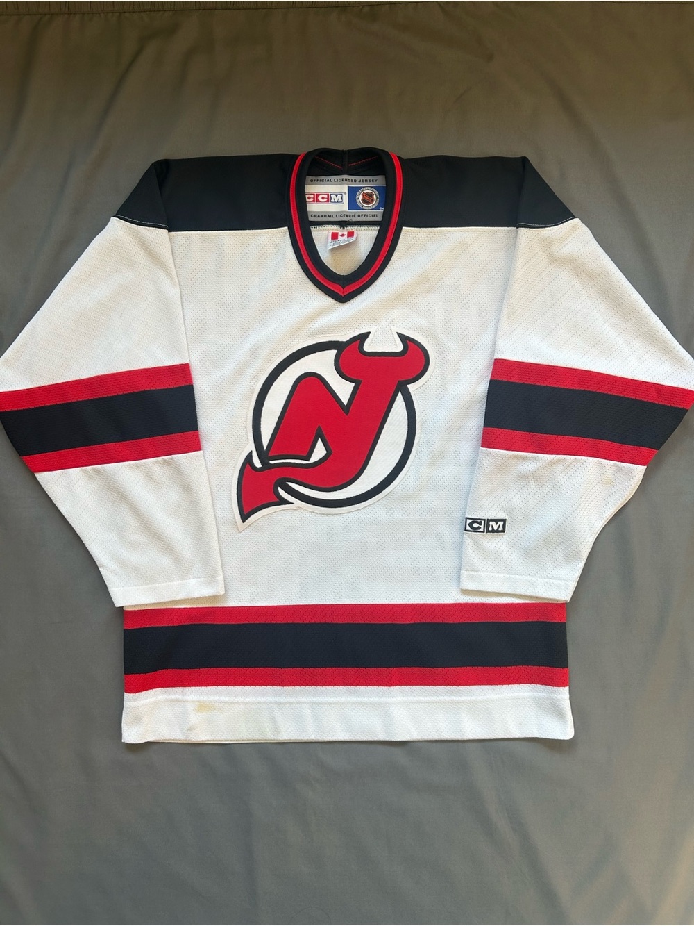 Vintage Authentic CCM / NHL / New Jersey Devils Hockey Jersey